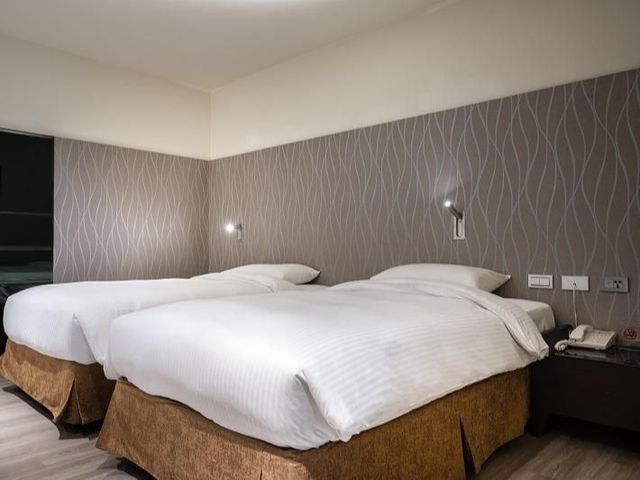 HOTEL BONZA-Standard Twin Room-2