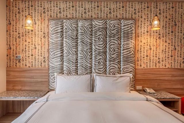 SAN CHIAO HOTEL-【Exclusive project】Deluxe Double Room (Standard Double Room)-3