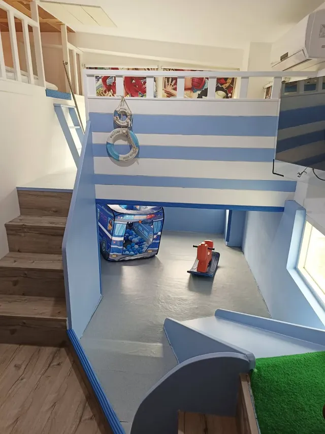 Alice theme bed-One Piece 2+2 Room-4