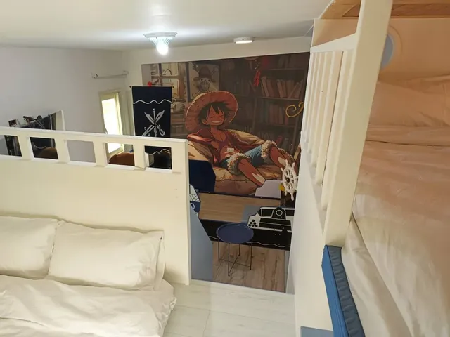 Alice theme bed-One Piece 2+2 Room-3