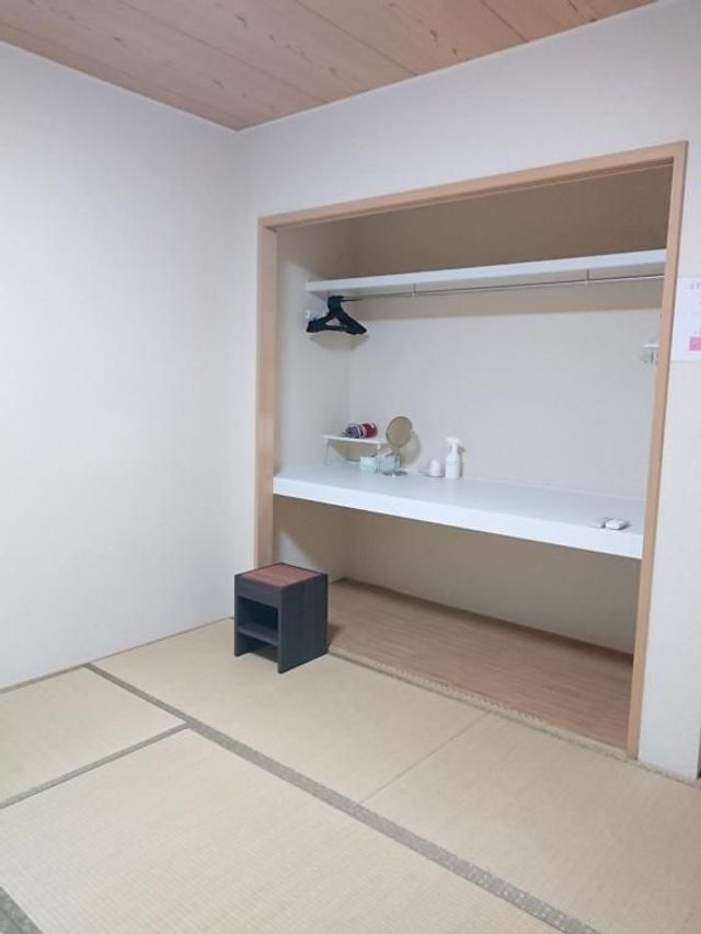 京都 阿美家｜京都御苑步行10分/神宮丸太町站步行5分-日式三人房【不挑房】－附共用衛浴-4