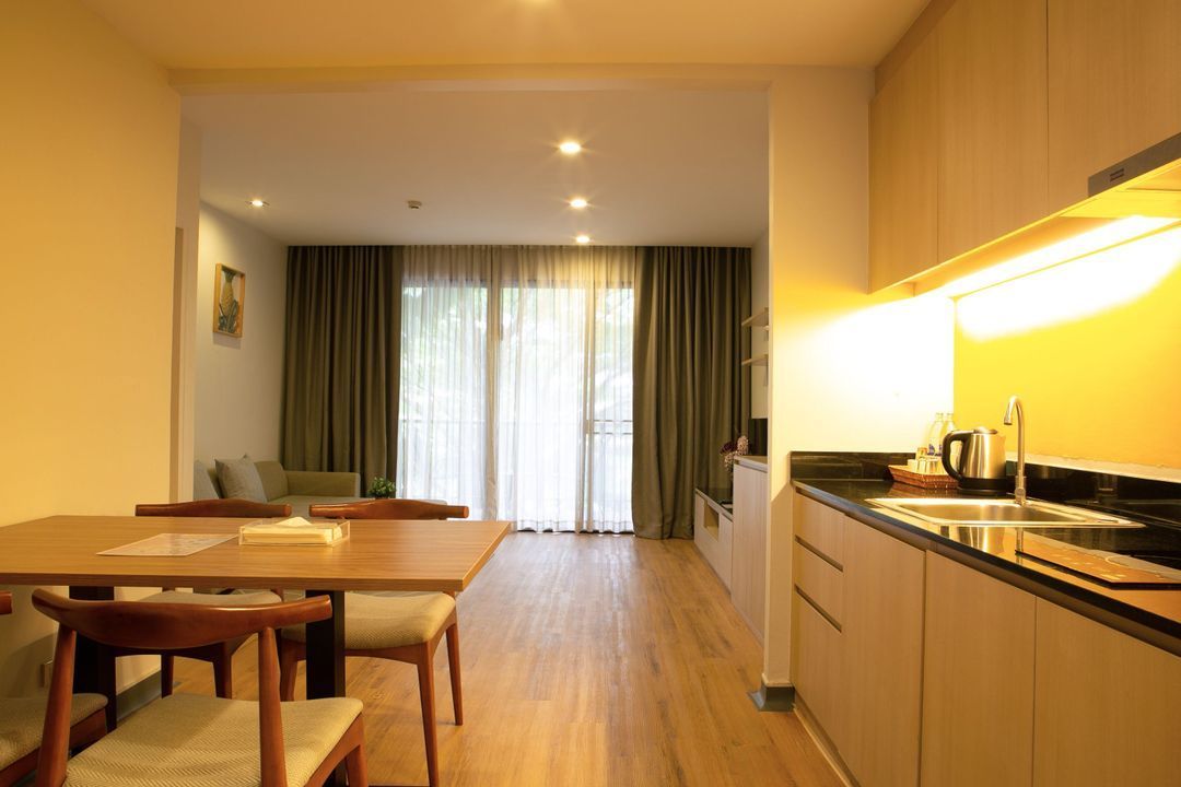 銀色棕櫚渡假村 (The Silver Palm Wellness Resort)