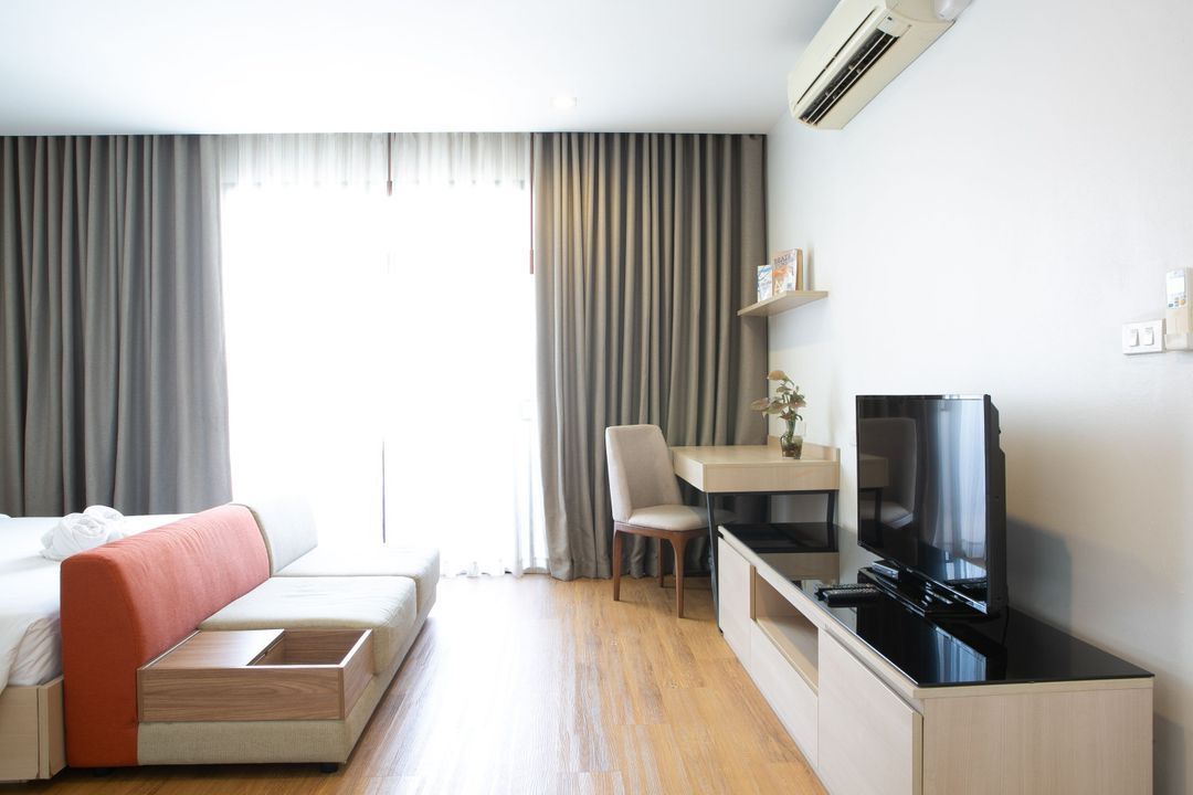 銀色棕櫚渡假村 (The Silver Palm Wellness Resort)