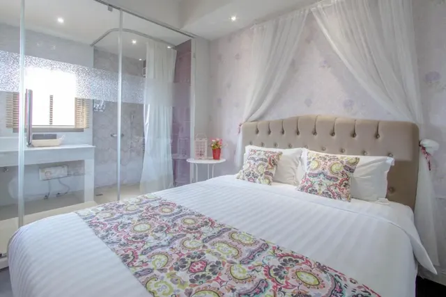 斯達薩榮酒店 (THE STAR OF SATHON)-標準雙人房 (Standard double room)-1