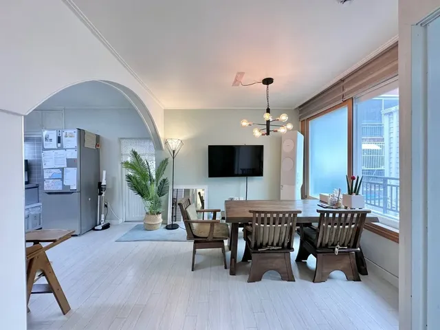 Teddy House-Accommodates 4-6 people-14