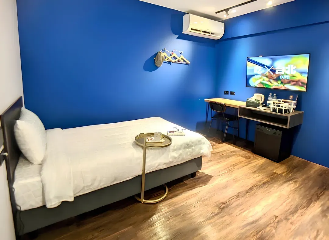 Journey Town Inn