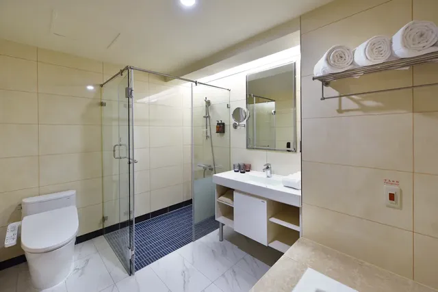 福容徠旅 林口|SPA/蒸氣室/健身房、近機場捷運-集旅四人客房|不含早餐-7
