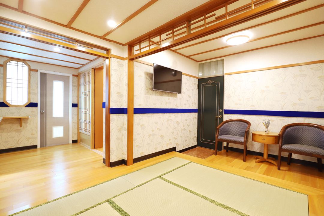 포에닉스 파빌리온 핫 스프링 호텔 Phoenix Pavilion Hot-Spring Hotel