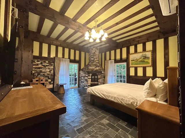 Senboard Manor-벽난로 더블룸-6