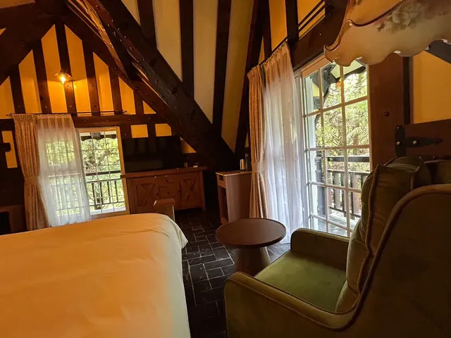 Senboard Manor-튜더 콰드러플룸-3