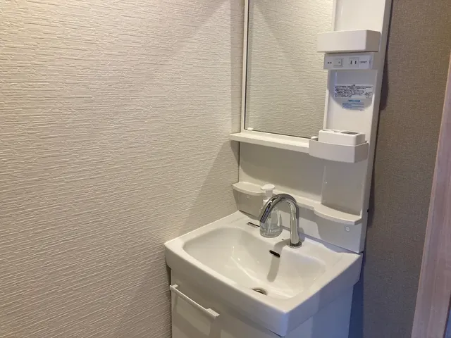 独立洗面台