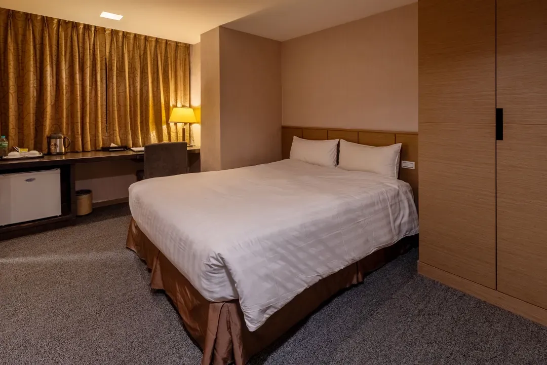Guide Hotel Taipei chongqing