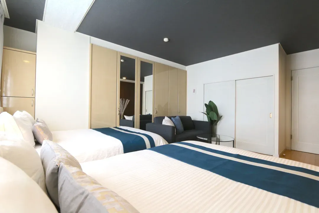 ELLE Namba Villa
