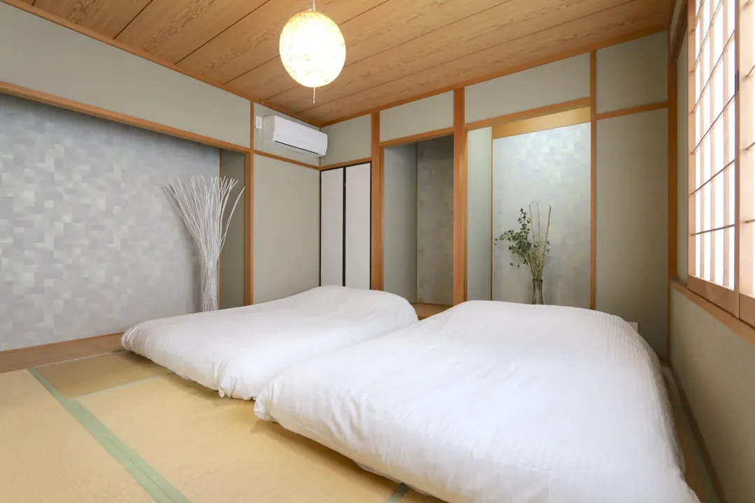 ELLE Namba Villa