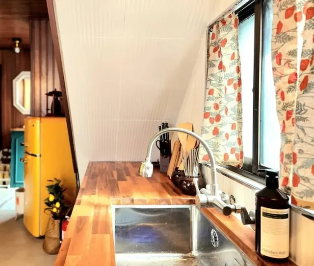 Kcentury-Rooms for 2-6 people, can accommodate up to 6 people-5