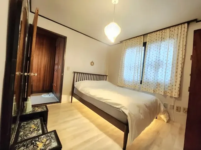 Kcentury-Rooms for 2-6 people, can accommodate up to 6 people-10