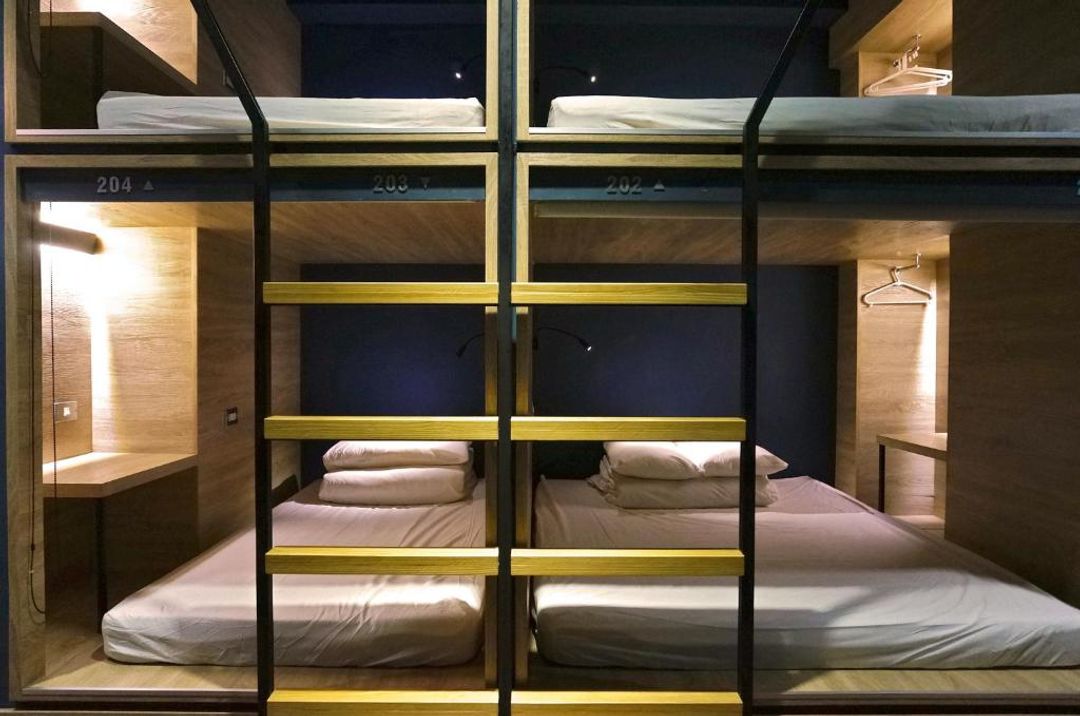 Dongmen 3 Capsule Inn