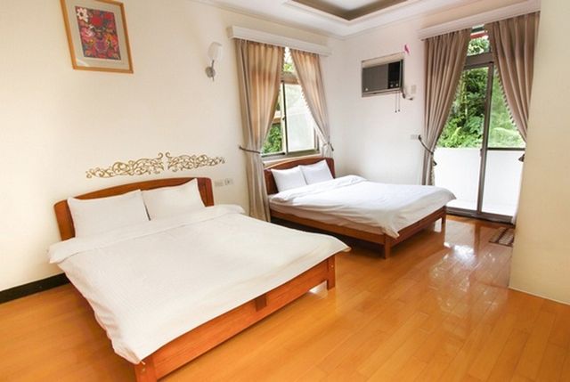 Sancai Ganoderma Farm Bed and Breakfast-Elegant 4-person suite-2