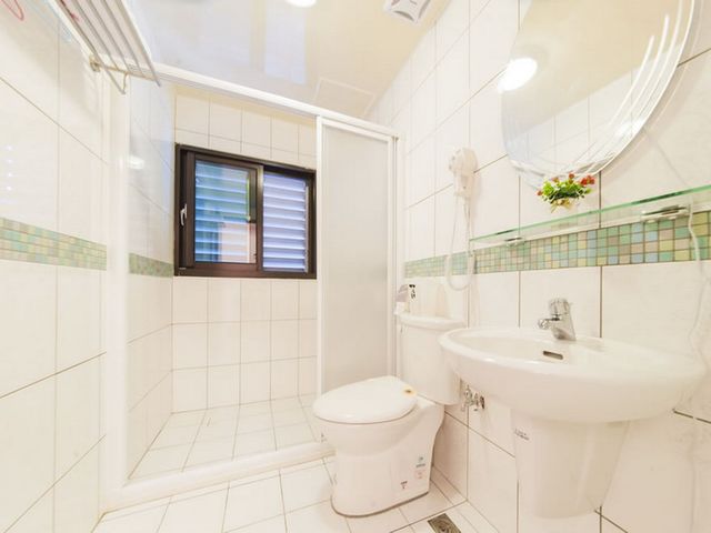 sweethome-Romantic Double Room (302)-6