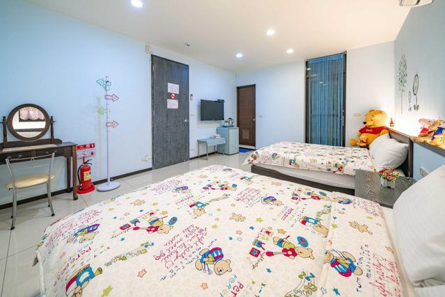 sweethome-Standard Quadruple Suite (201)-5