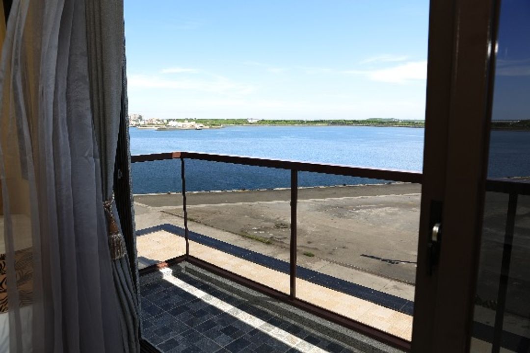 Lucky Seaview B & B