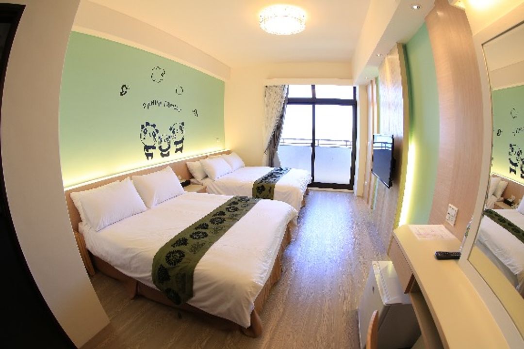 Lucky Seaview B & B
