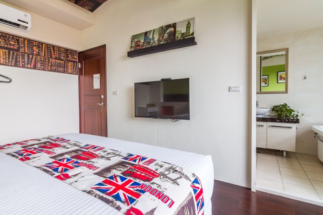 Pisa B&B-Deluxe Double Room with Bathtub-7