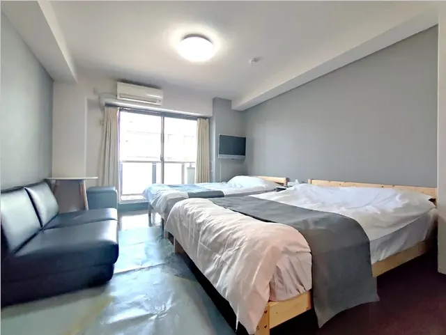 Within walking distance of Airport Bus Terminal/JR Namba Station, 5 minutes walk from JR Ashiharabashi Station, 1 room per floor-South Village 401-2