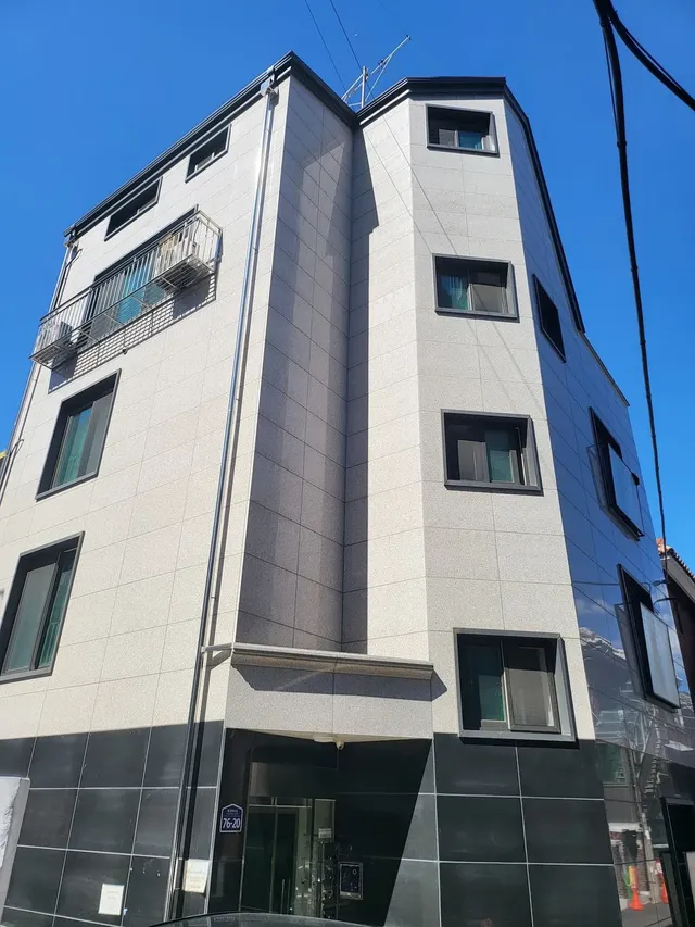 Suk Hee House-Accommodates 2-5 people-13