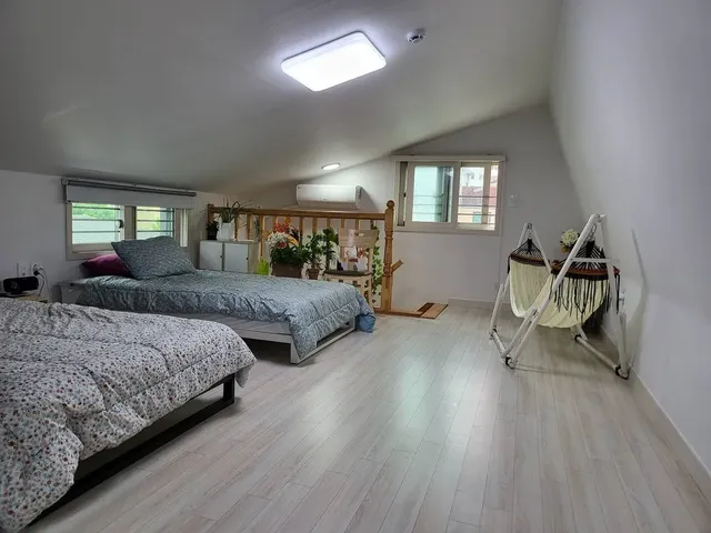 Suk Hee House-Accommodates 2-5 people-3
