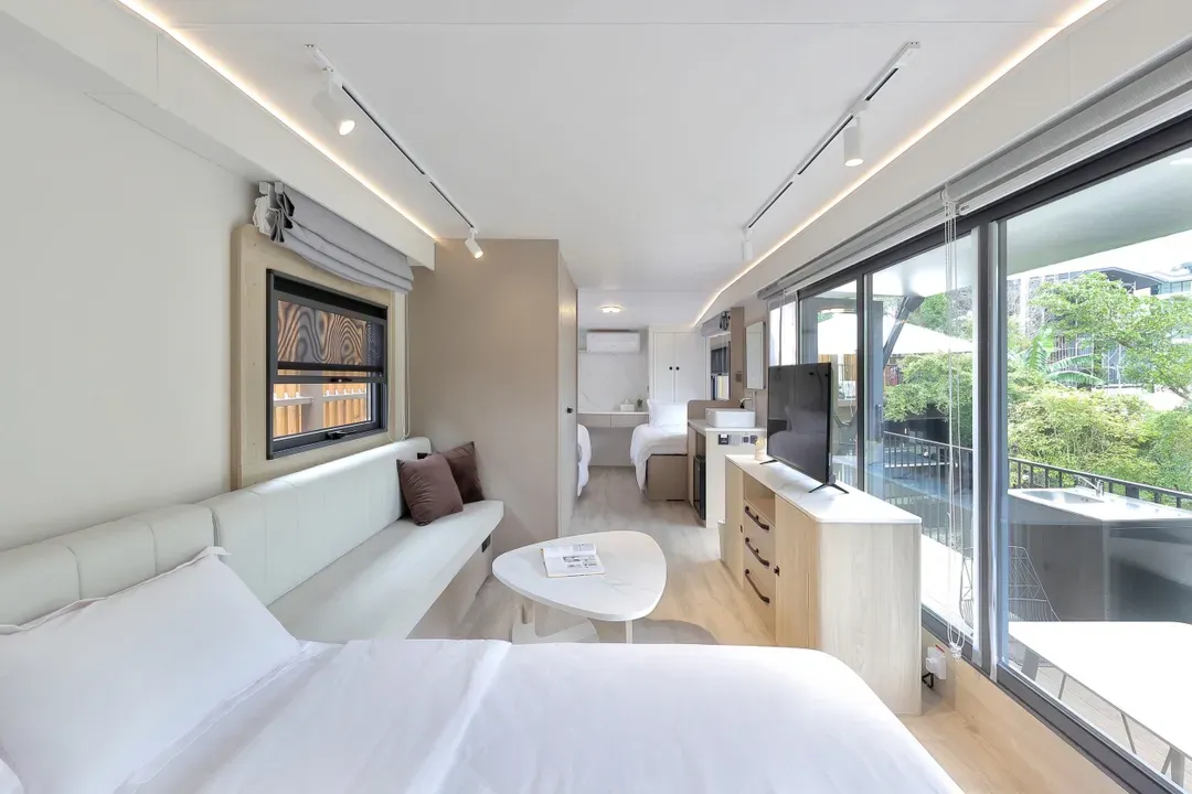 Moye Caravan