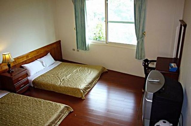 峰林山莊-和風四人房-2