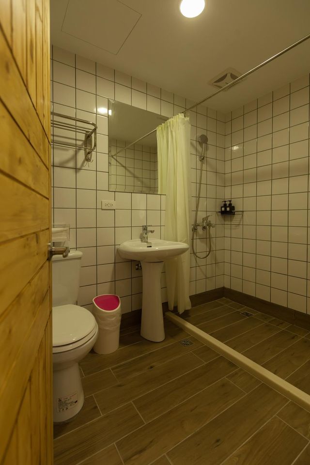 北吉光輕旅背包客棧 | 交通便利 | 文青風靜心旅遊 | Hostel Bayhouse-輕旅兩單床房（無窗）-7