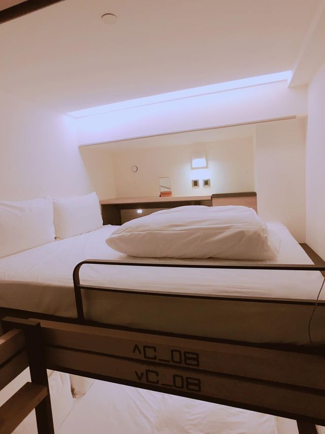 台灣青旅膠囊旅店-雙人床膠囊床位 (女生專屬房)-4