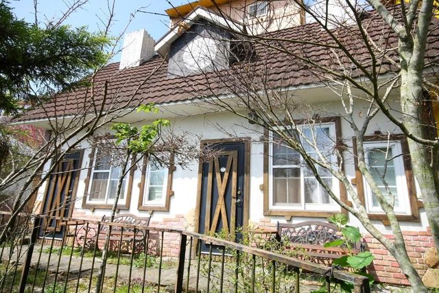 31 Homestay-Landscape Quadruple chalet-4