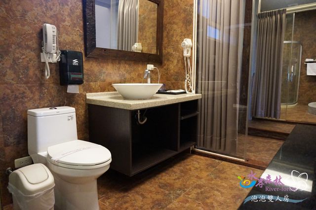 Waterfront Forest Recreation Farm-Bubble Double Room-8