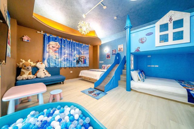 Han days B & B-Main Building - Frozen Quadruple Room-1