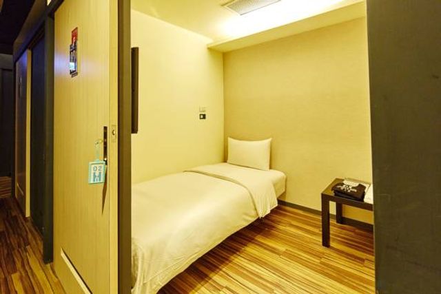 Single inn 高雄林森館-女性 單人房-2