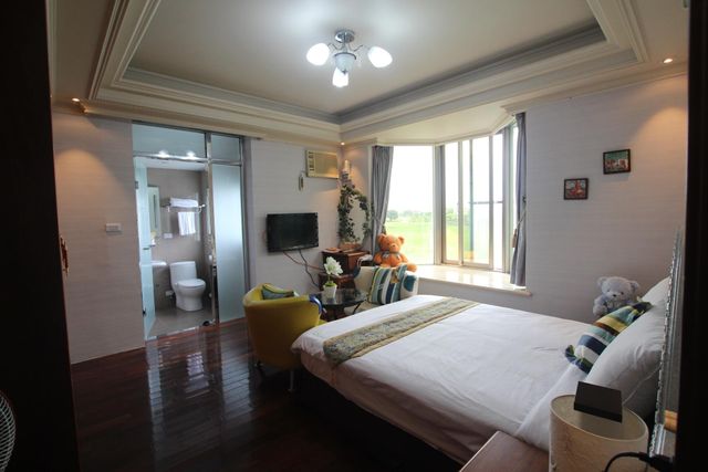 Yilan Pine Villa Homestay-Landscape double room-1