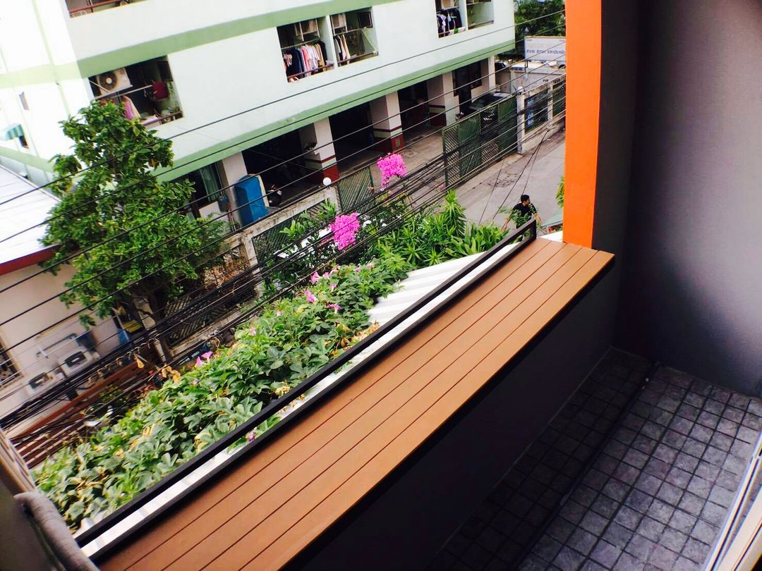 爆米花拉卡拉旅館 (Popcorn Ratchada House)