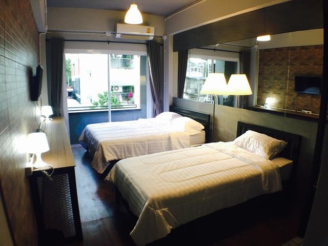 爆米花拉卡拉旅館 (Popcorn Ratchada House)-豪華三人房(Deluxe Triple Room with Private Shower )-4