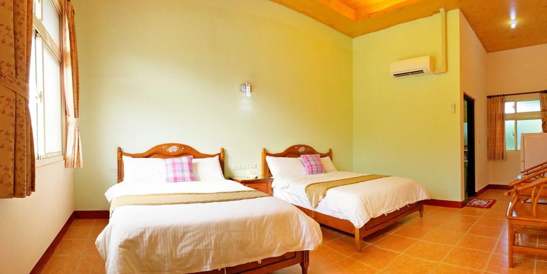 Jiang Shui Village B&B