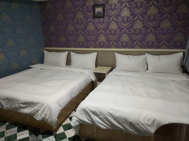 貴族旅社 l 近羅東夜市-四人套房-6
