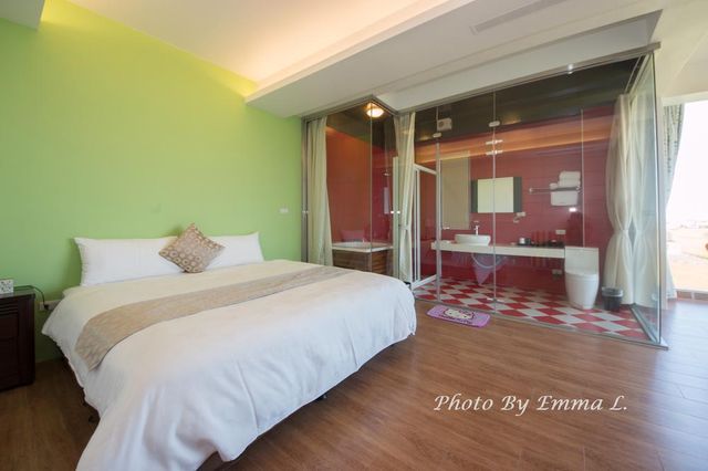 Wo Choi fish clubs-301 Double View Suite-5