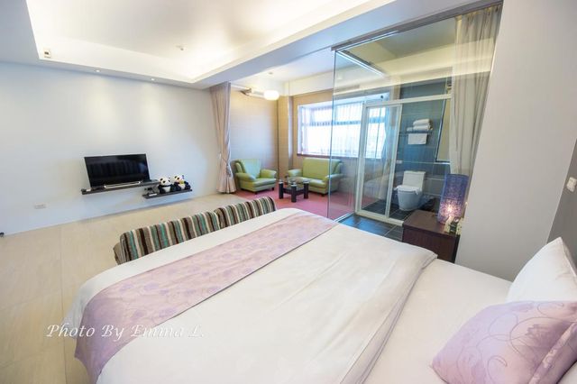 Wo Choi fish clubs-302 Double Suite-3