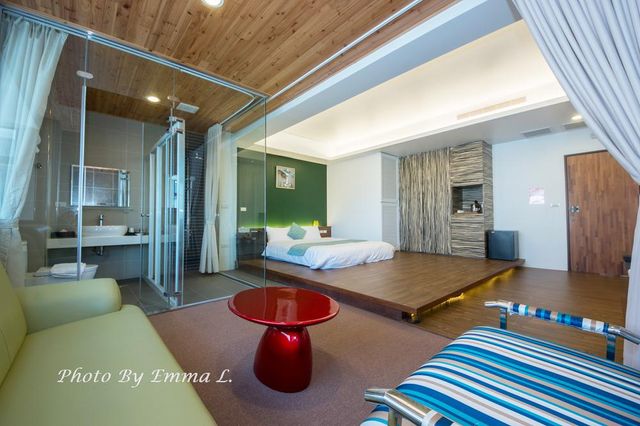 Wo Choi fish clubs-202 Double Suite-3