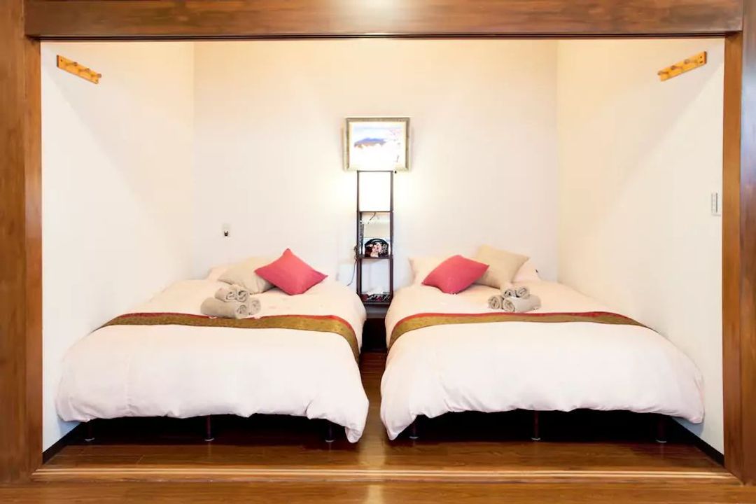 3 min Senso-ji Temple/8min Tokyo Skytree/2 bedrooms/1 living room/2 bathrooms/60㎡/Max 10/ Wi-Fi