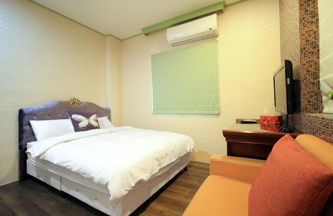 Blue sky Baiyun Bed and Breakfast