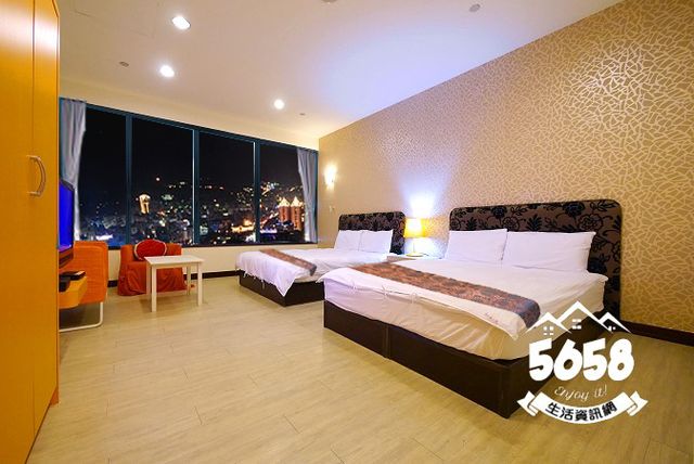 85假期會館 l 絕美海景、緊鄰捷運站-景觀四人房-4
