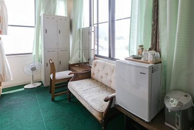 Private Room　A鍵付き個室1～4名まで可能